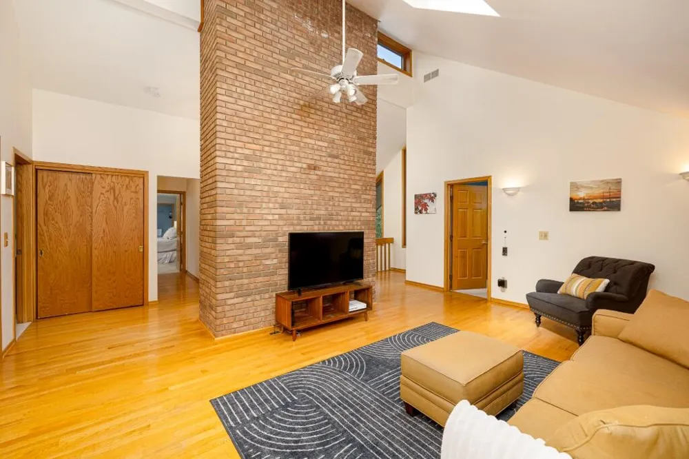 3447 River Pines Drive Ann Arbor, MI 48103