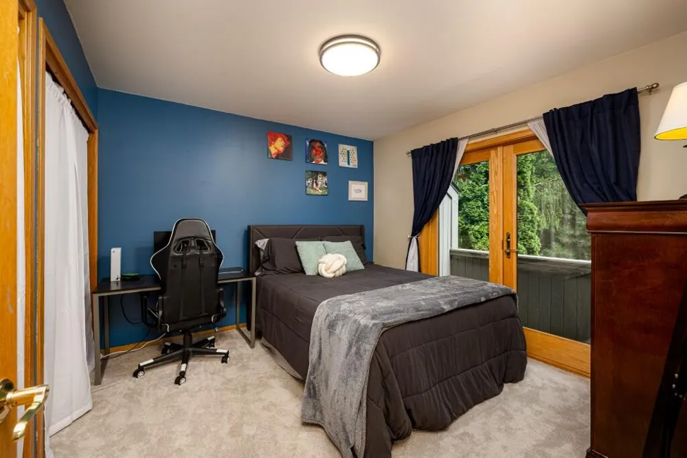 3447 River Pines Drive Ann Arbor, MI 48103