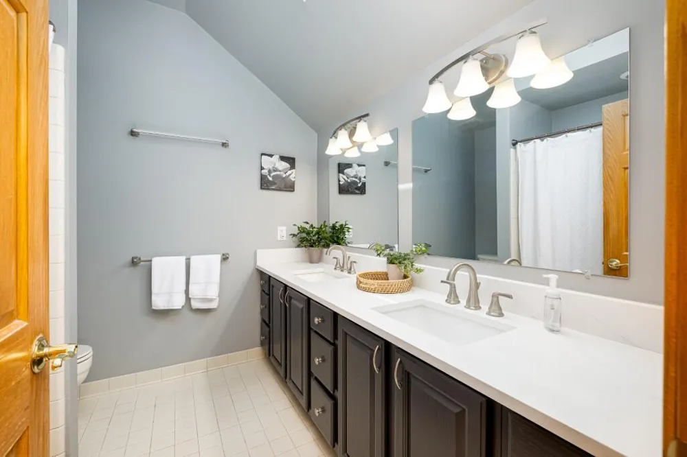 3447 River Pines Drive Ann Arbor, MI 48103