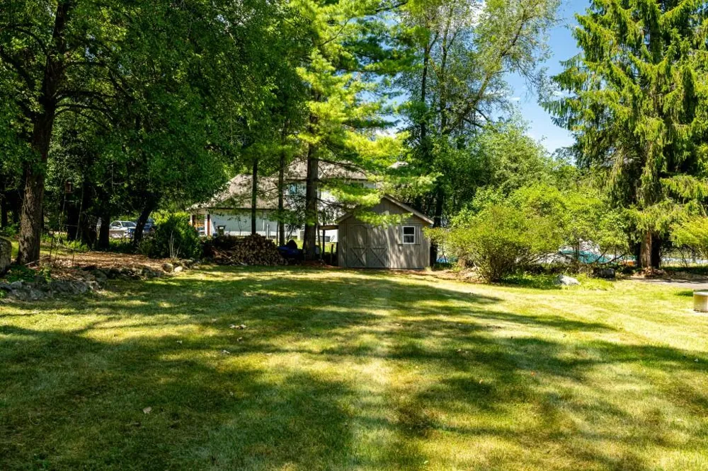 3447 River Pines Drive Ann Arbor, MI 48103