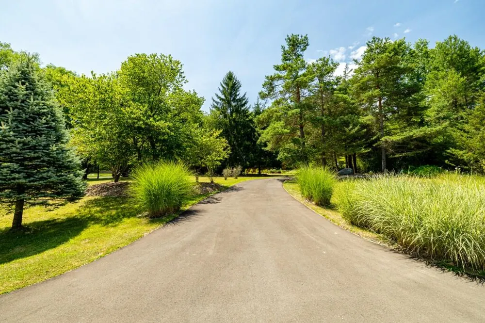 3447 River Pines Drive Ann Arbor, MI 48103