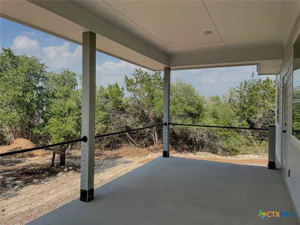 1131 Yaupon Drive Fischer, TX 78623
