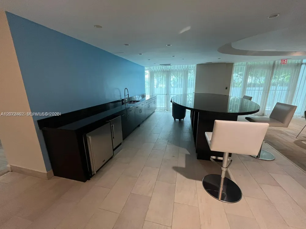 951 Brickell Ave #3403 Miami, FL 33131
