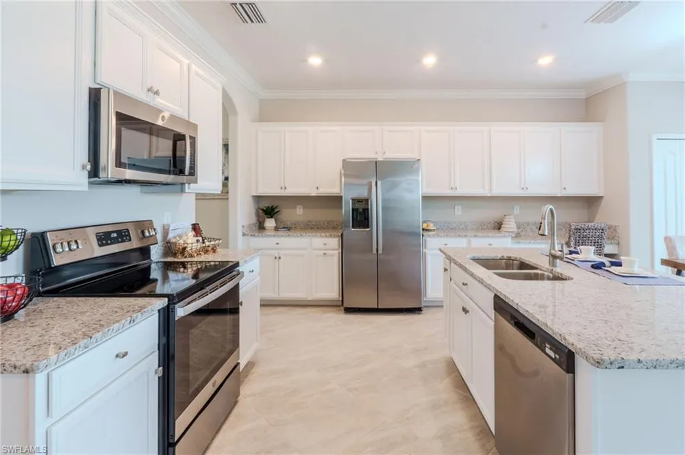3263 Hampton Boulevard Alva, FL 33920