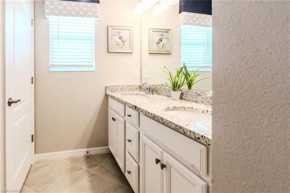 3263 Hampton Boulevard Alva, FL 33920