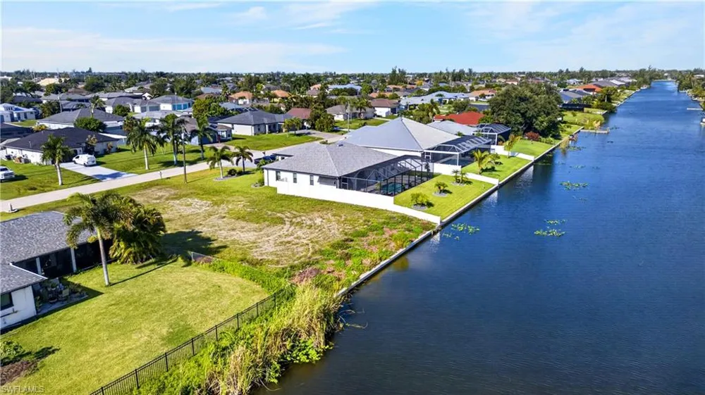 107 SW 21st Street Cape Coral, FL 33991