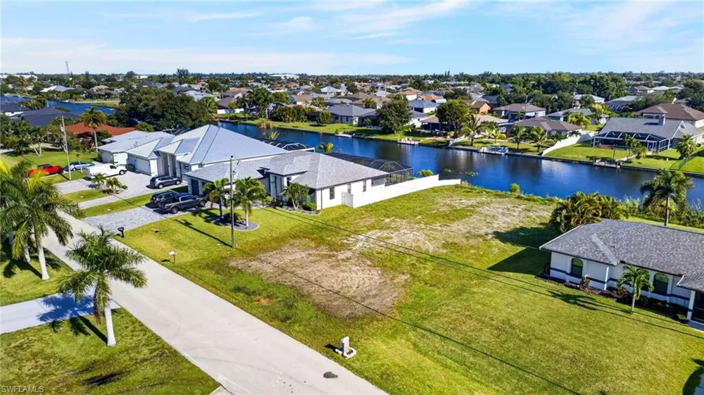 107 SW 21st Street Cape Coral, FL 33991