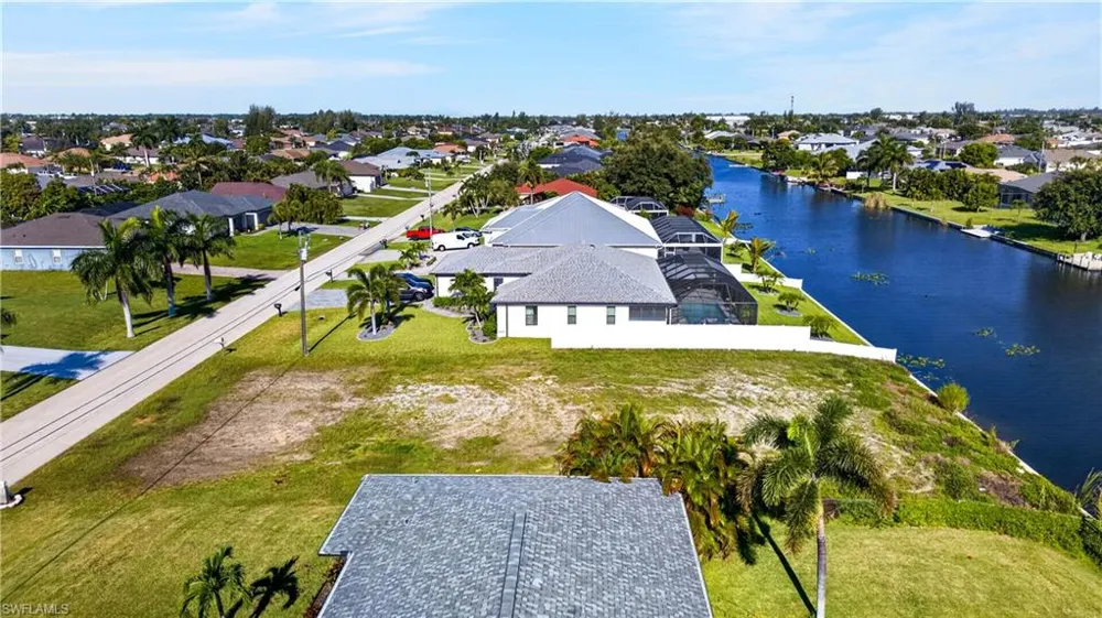 107 SW 21st Street Cape Coral, FL 33991