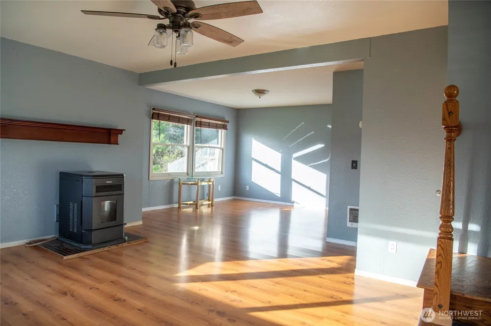 6720 Central Park Drive Aberdeen, WA 98520