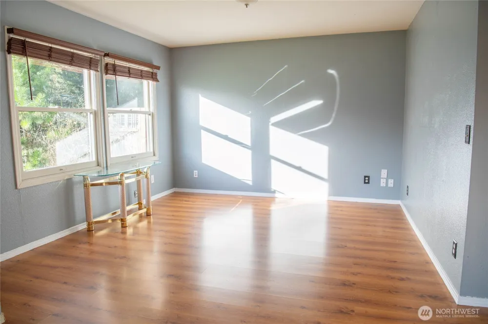 6720 Central Park Drive Aberdeen, WA 98520