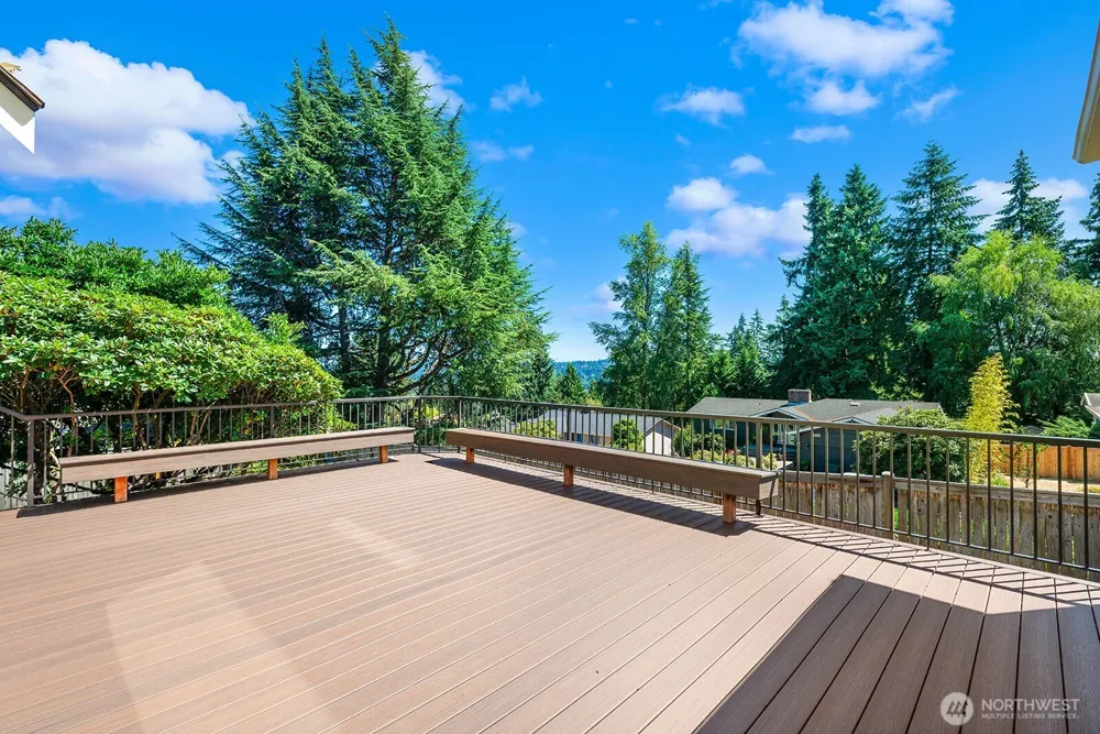 19004 64th Avenue NE Kenmore, WA 98028