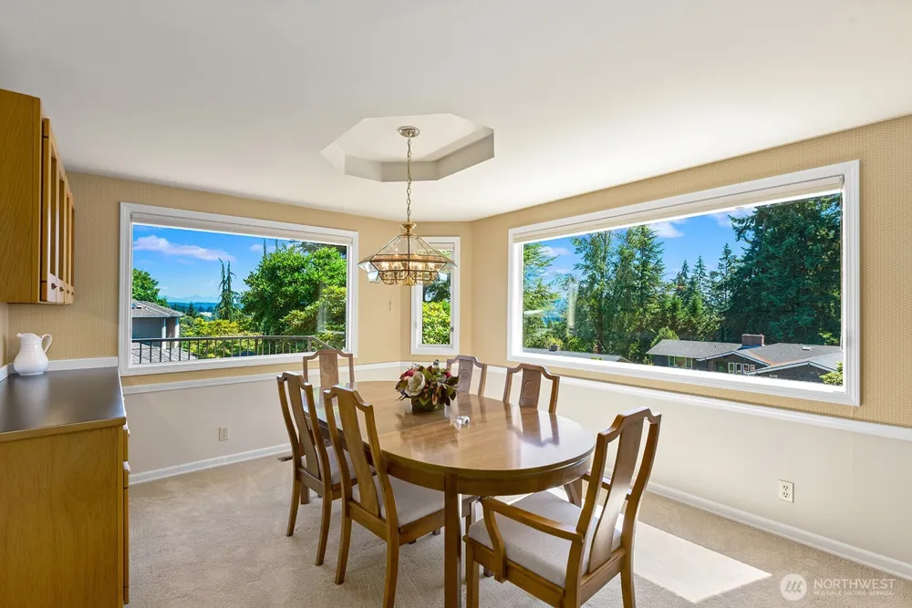 19004 64th Avenue NE Kenmore, WA 98028