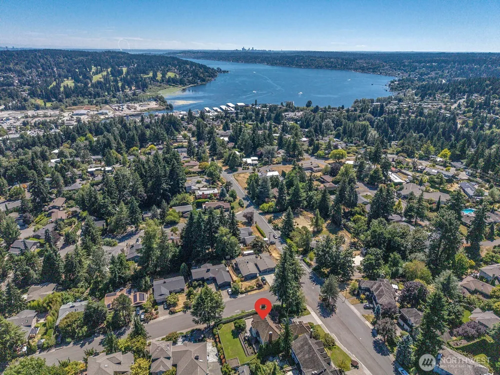 19004 64th Avenue NE Kenmore, WA 98028