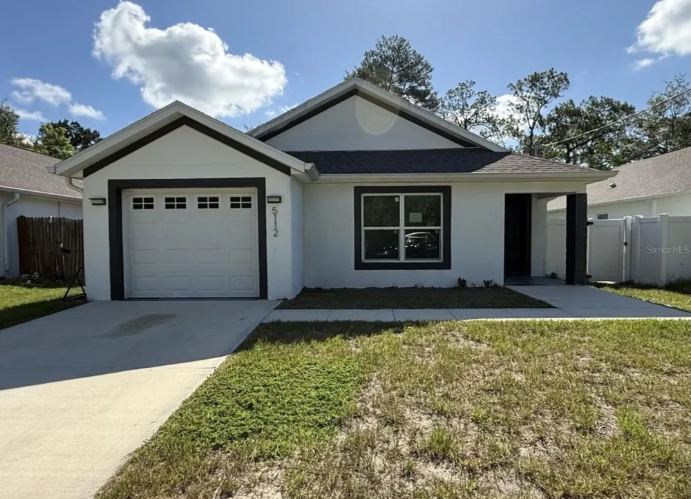 5112 PACIFIC AVENUE Weeki Wachee, FL 34607
