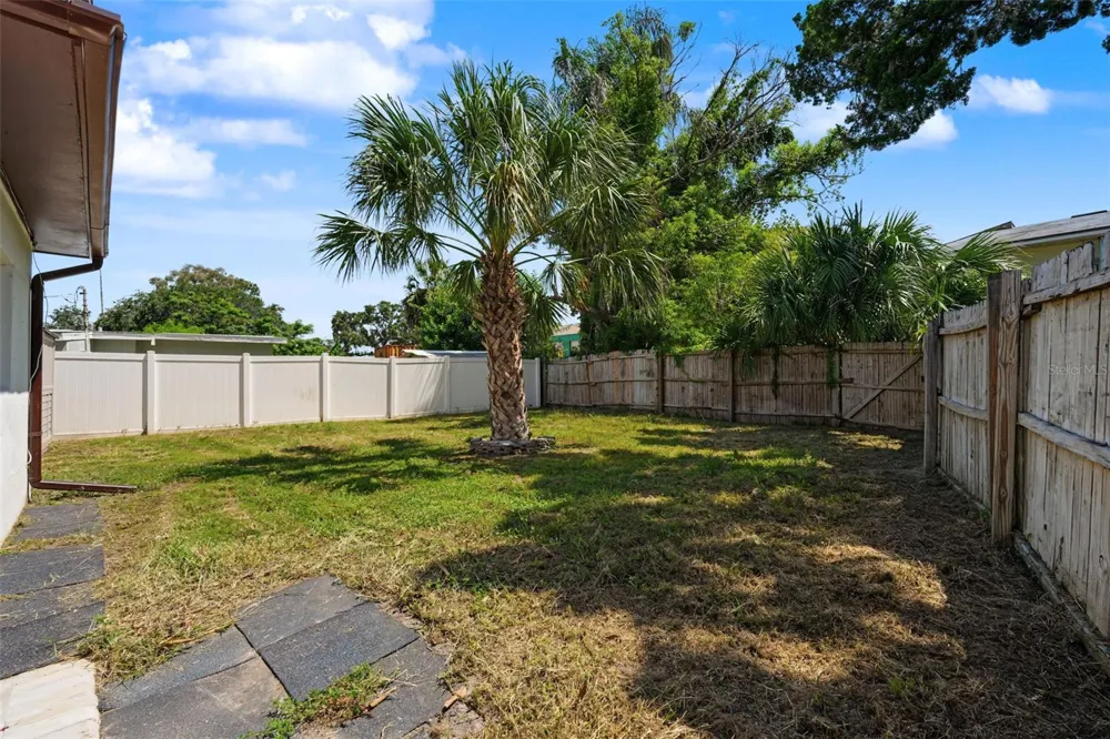 7377 ROYAL PALM DRIVE New Port Richey, FL 34652