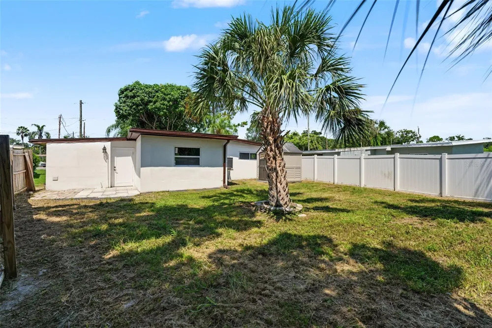 7377 ROYAL PALM DRIVE New Port Richey, FL 34652