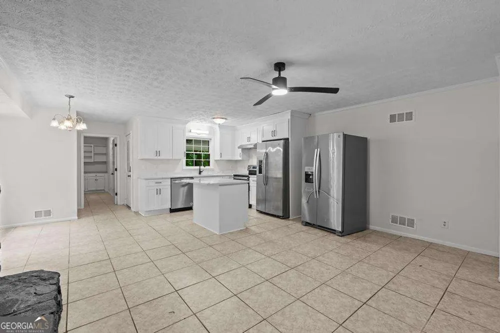 246 Barbara LN SW Mableton, GA 30126