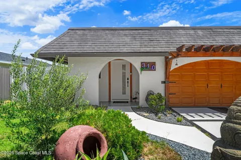310 Lee Avenue