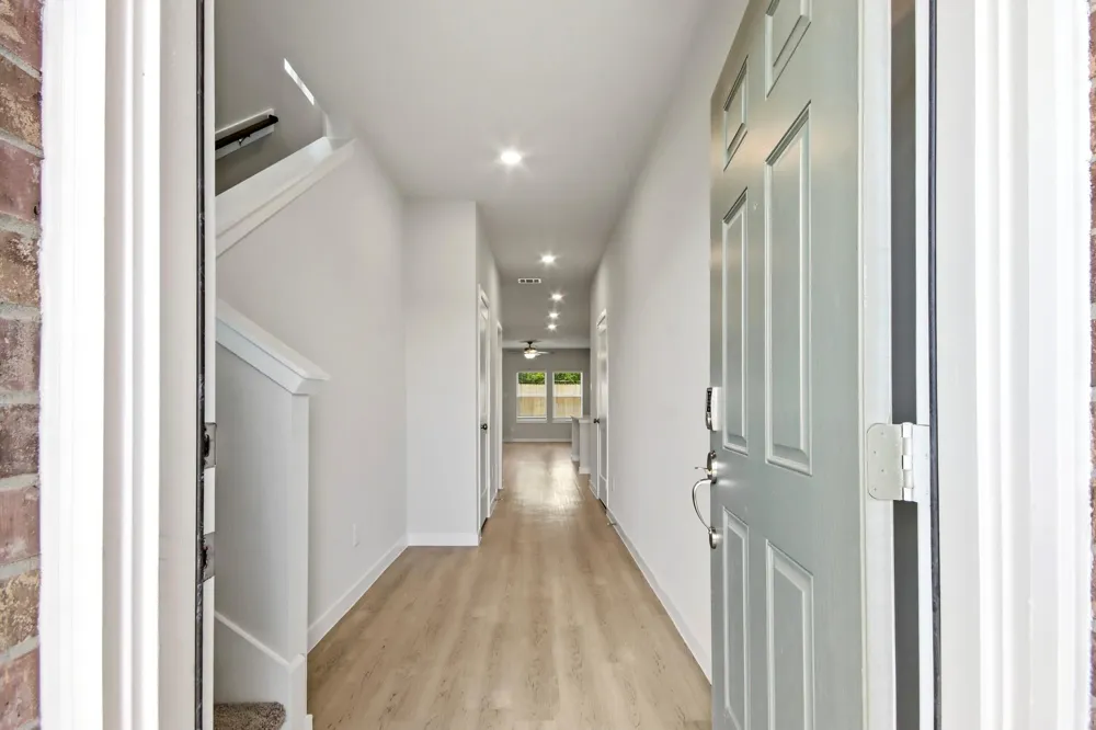 233 Elm Spring Drive Hockley, TX 77447
