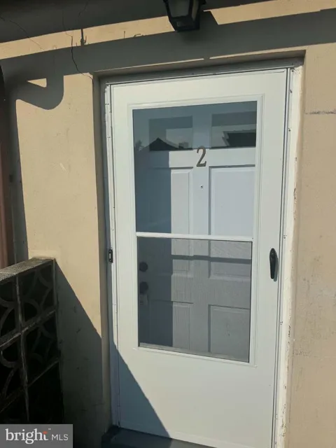 418 MAPLE STREET #2