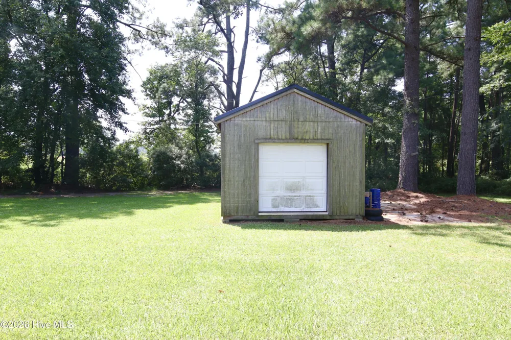 1811 John Small Avenue Washington, NC 27889