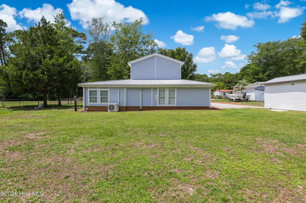 1851 Oakland Drive SW Ocean Isle Beach, NC 28469