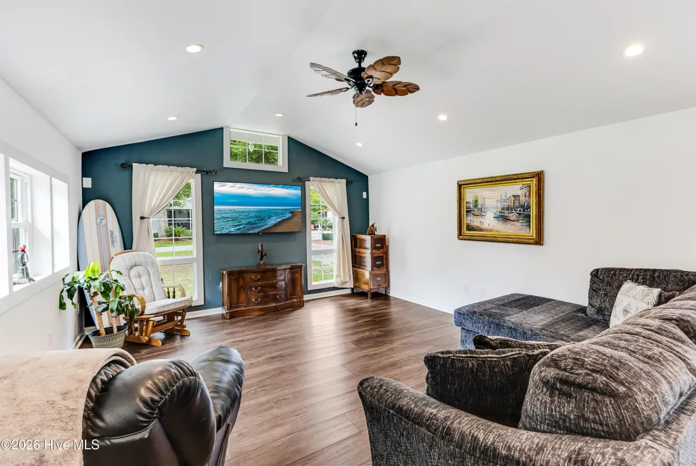 1851 Oakland Drive SW Ocean Isle Beach, NC 28469