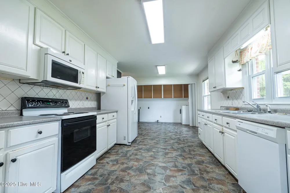 6778 Albert Street Dublin, NC 28332