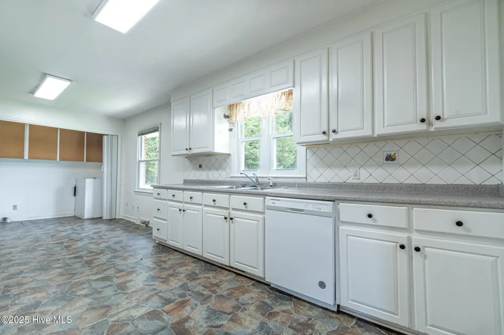 6778 Albert Street Dublin, NC 28332
