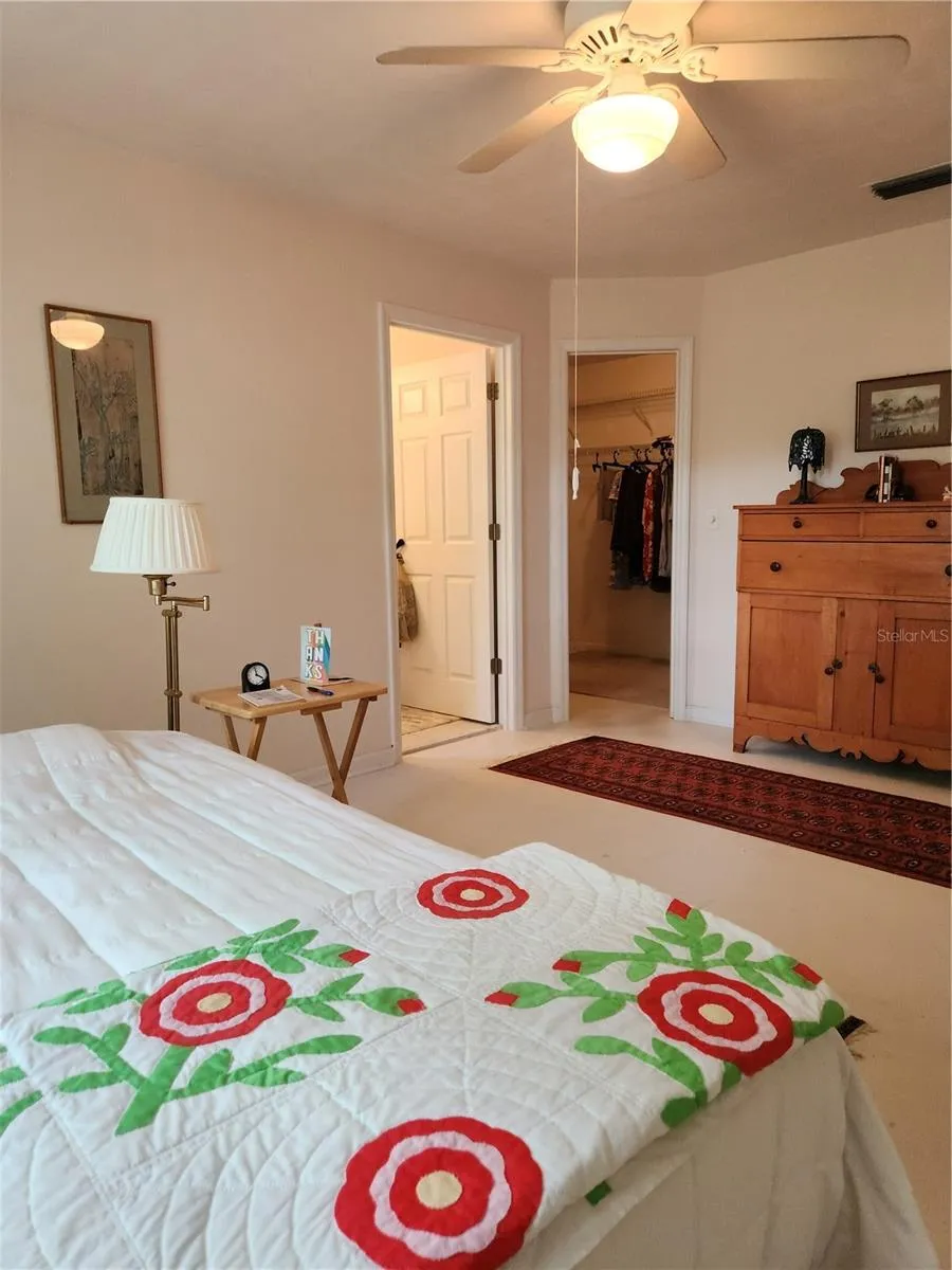 5333 NW 32ND LANE Gainesville, FL 32606