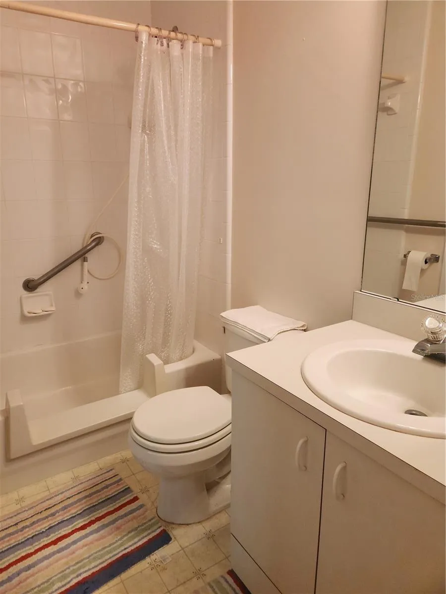 5333 NW 32ND LANE Gainesville, FL 32606