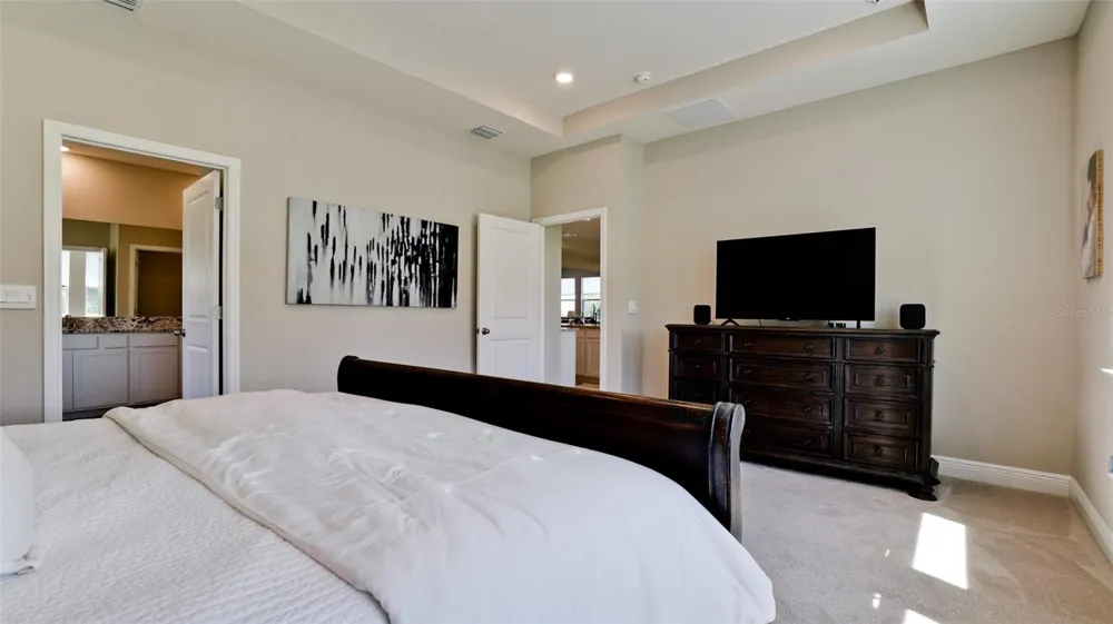 3707 GRAIN RUN Bradenton, FL 34211
