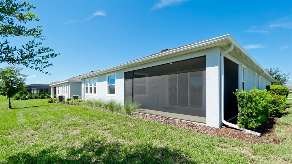 3707 GRAIN RUN Bradenton, FL 34211