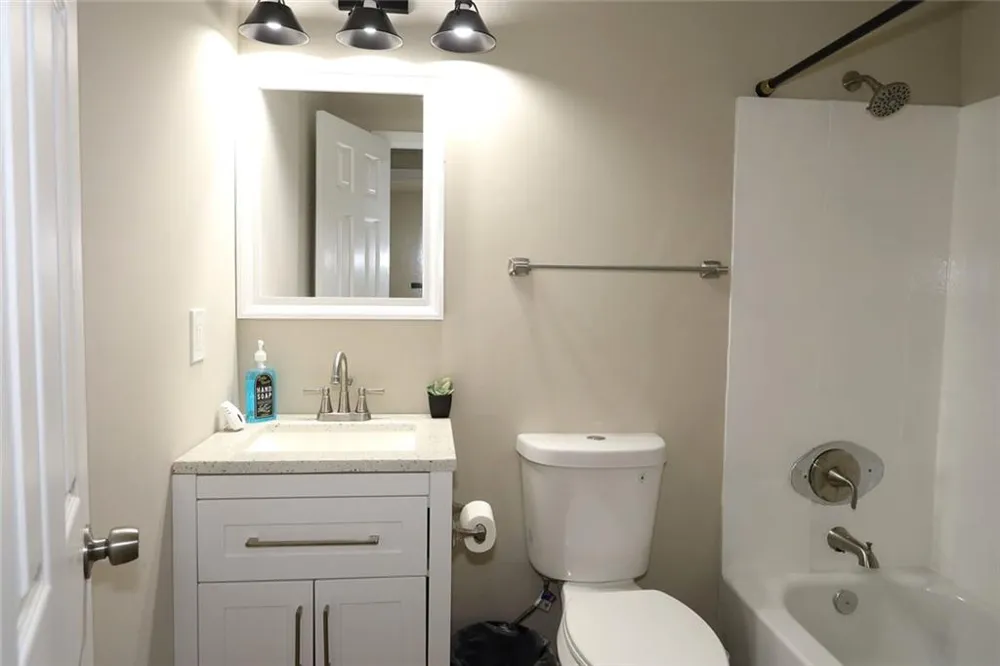 3572 Orbit Court Ellenwood, GA 30294