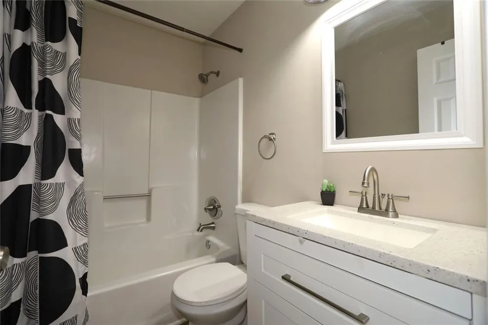 3572 Orbit Court Ellenwood, GA 30294