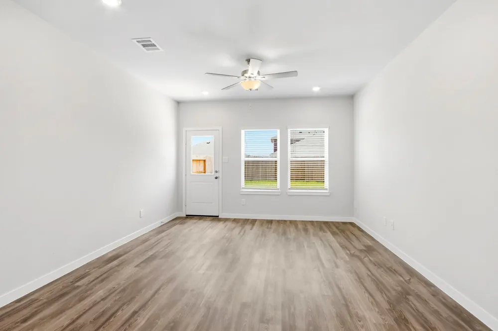 140 Rising Cedar Lane Hockley, TX 77447