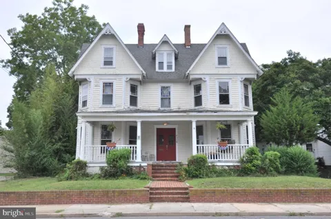 405 MARKET STREET