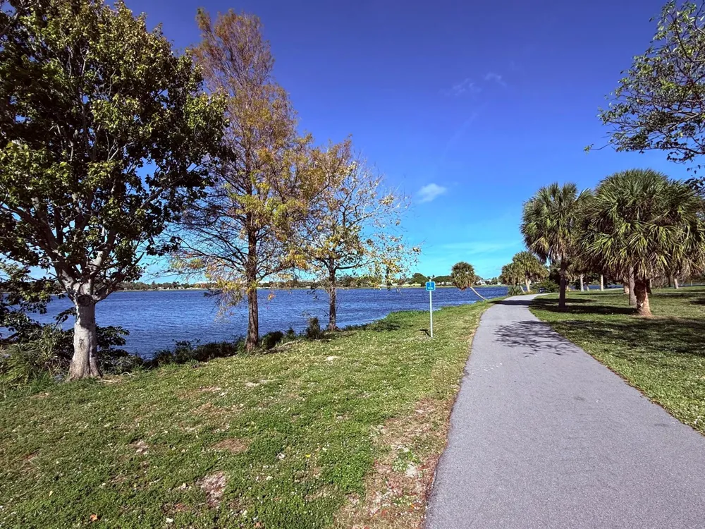2204 Lake Osborne Drive #5 