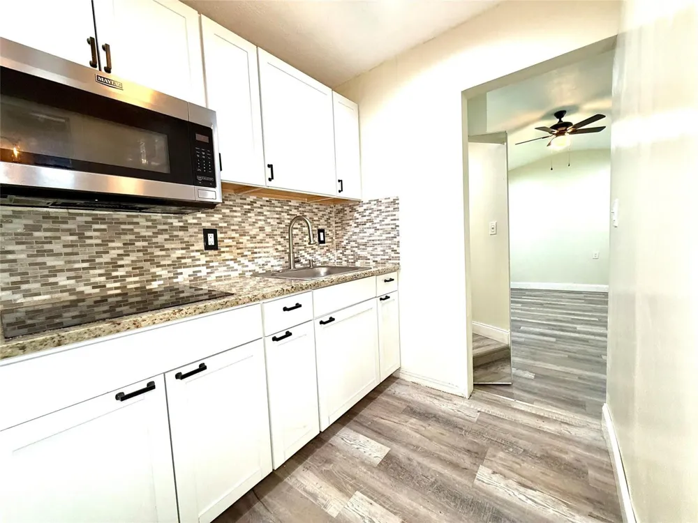 3548 NW 39th Avenue Lauderdale Lakes, FL 33309