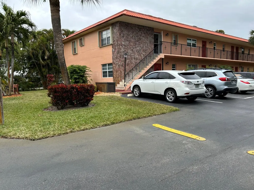 1982 SW PALM CITY ROAD SW #F Stuart, FL 34994