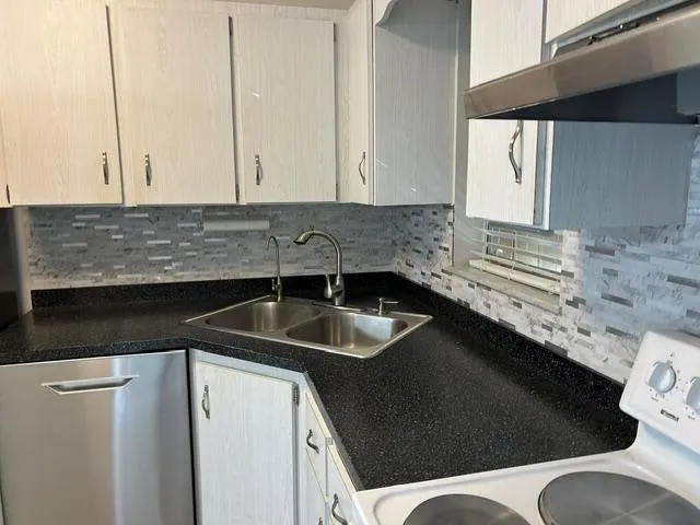 1982 SW PALM CITY ROAD SW #F Stuart, FL 34994