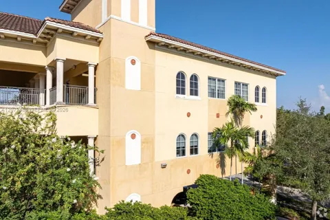1655 Commerce Pkwy #301
