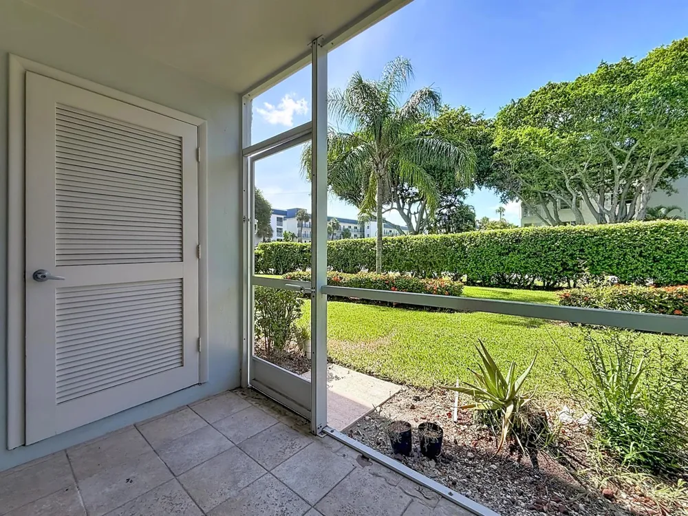 207 TROPIC ISLE DRIVE #1130 Delray Beach, FL 33483