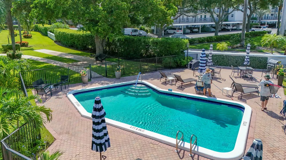 207 TROPIC ISLE DRIVE #1130 Delray Beach, FL 33483