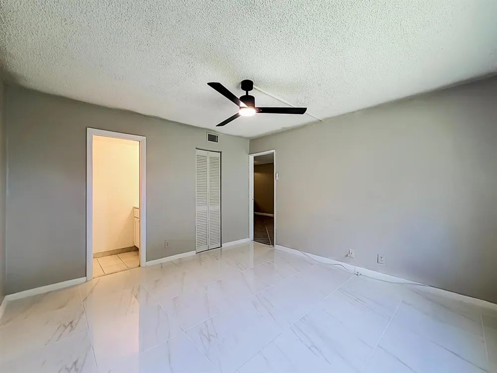 207 TROPIC ISLE DRIVE #1130 Delray Beach, FL 33483