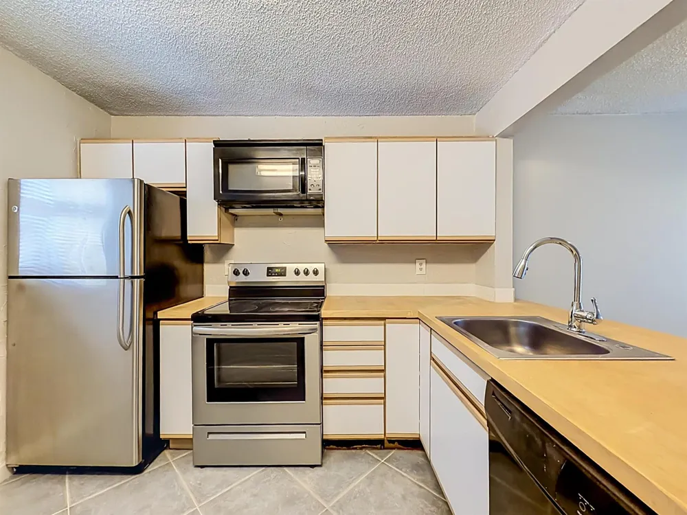 207 TROPIC ISLE DRIVE #1130 Delray Beach, FL 33483