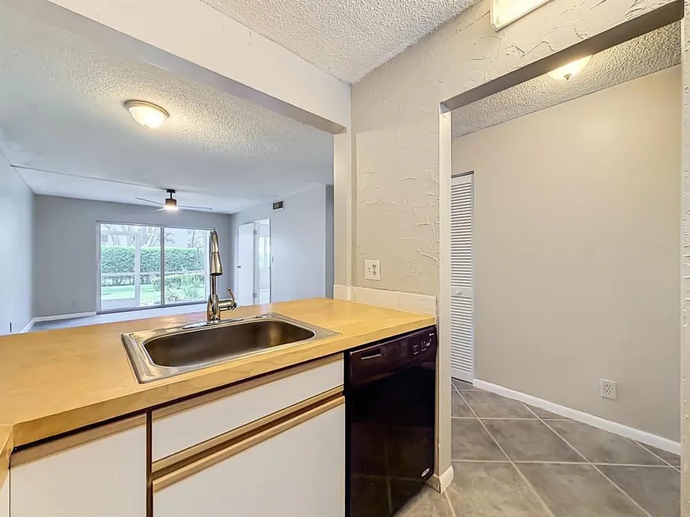 207 TROPIC ISLE DRIVE #1130 Delray Beach, FL 33483