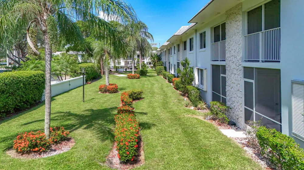 207 TROPIC ISLE DRIVE #1130 Delray Beach, FL 33483
