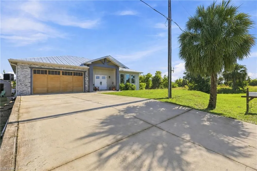 3400 Coquina Lane St. James City, FL 33956