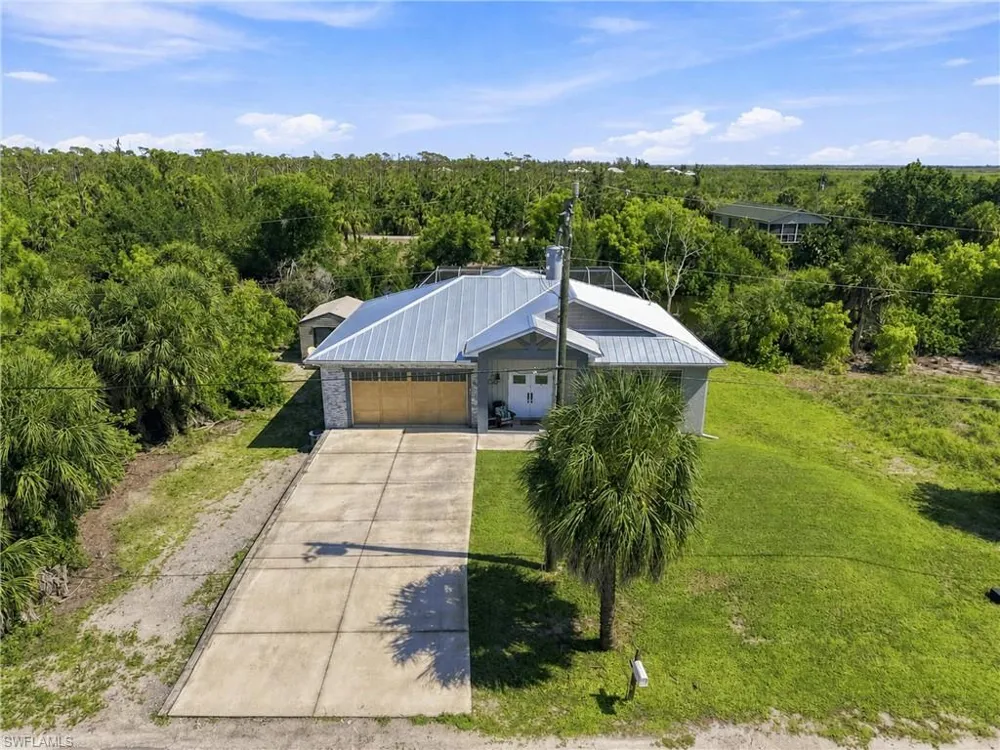 3400 Coquina Lane St. James City, FL 33956